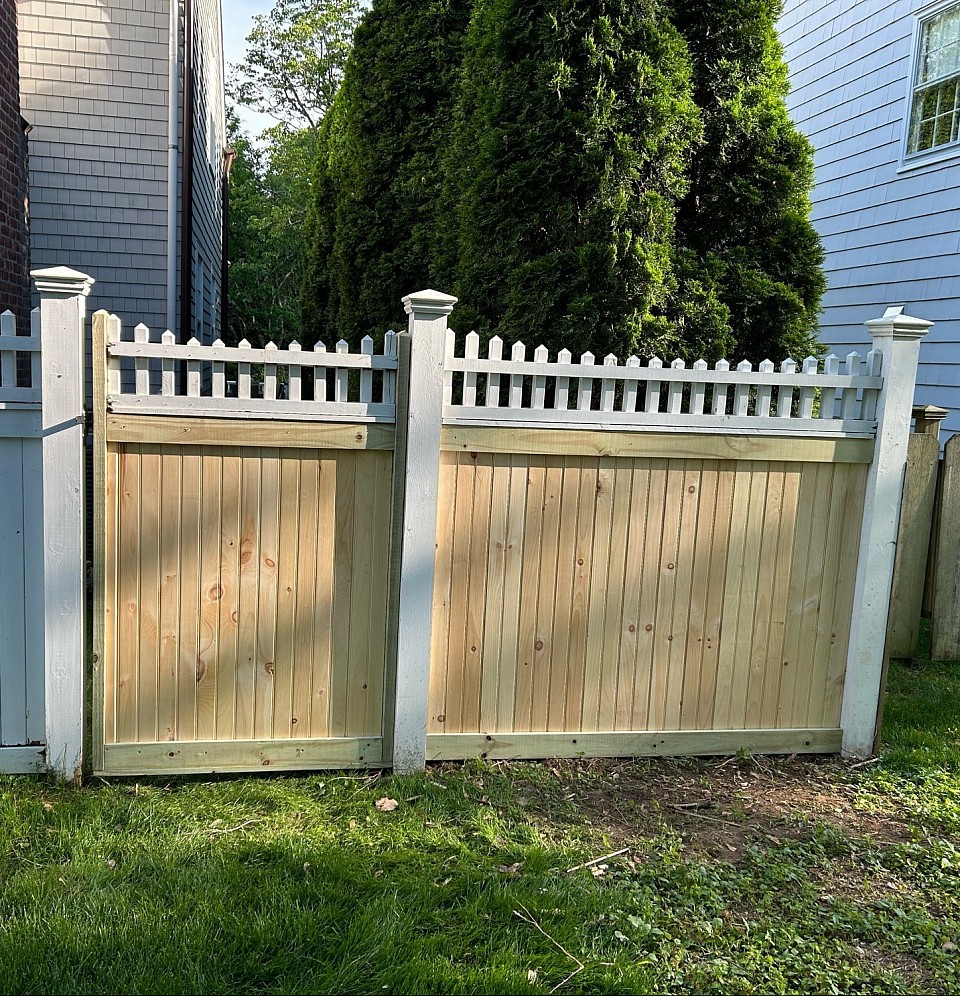 Fence repair Greenwich CT